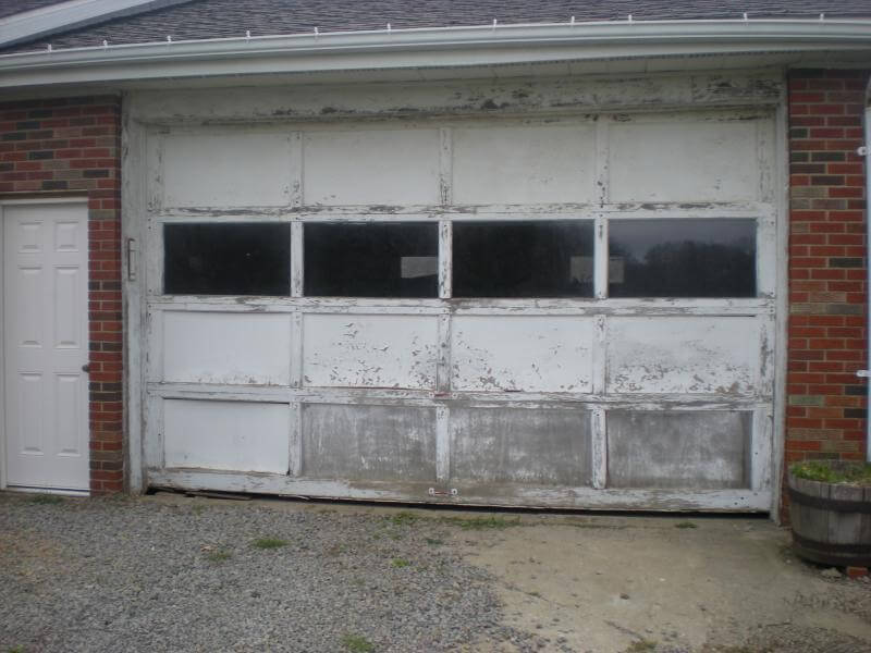 When Is It Time To Buy a New Garage Door?